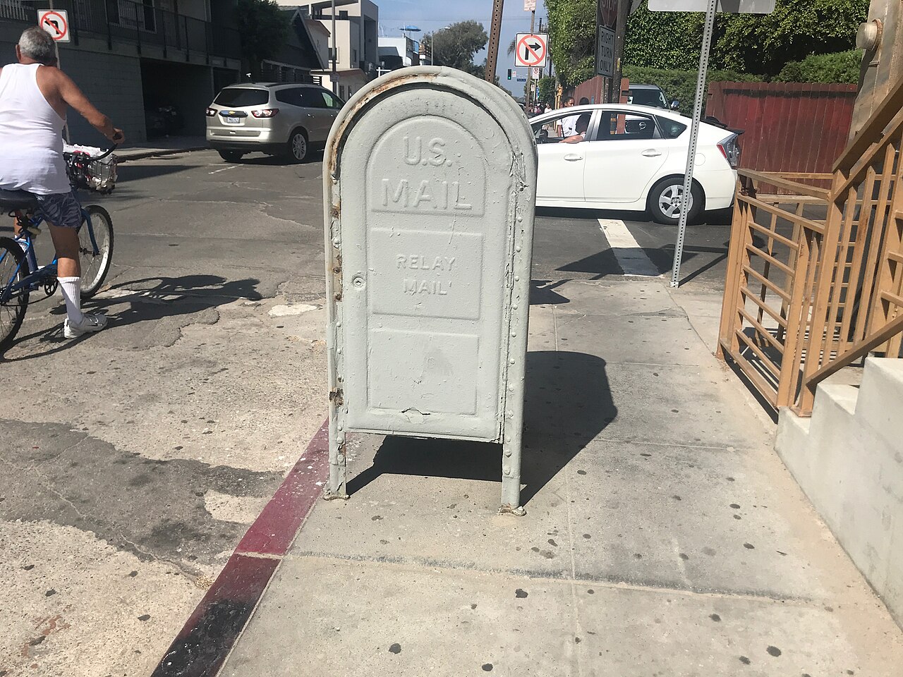 Check Washing Is Back. Protect What You Drop in the Mail
